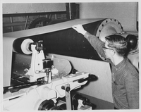 Paper between press section and dryers